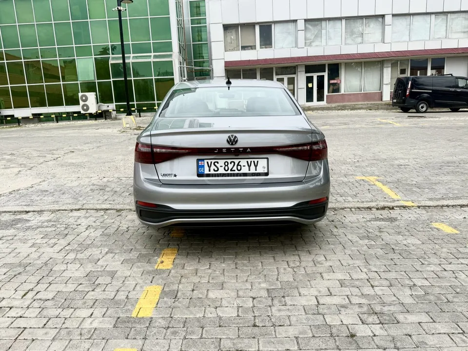 Volkswagen Jetta 2025 — миниатюра 4