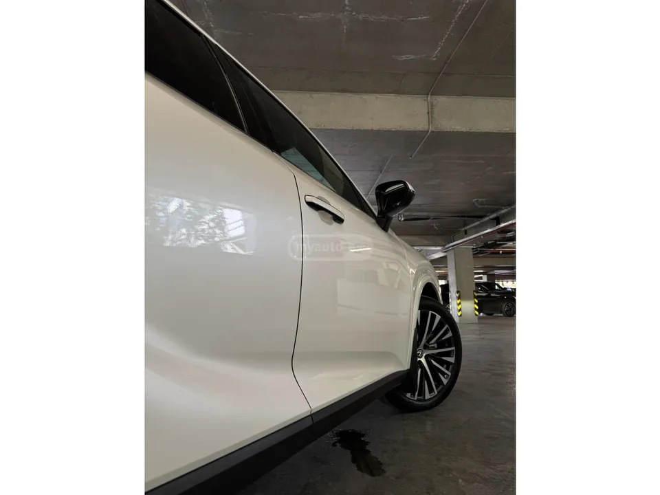 Lexus RX 350 Base 4dr All Wheel Drive Autom 2024 — миниатюра 3