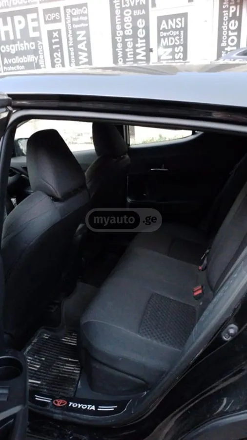 Toyota CHR Nightshade 4dr Front-Wheel Dri 2022 — миниатюра 3