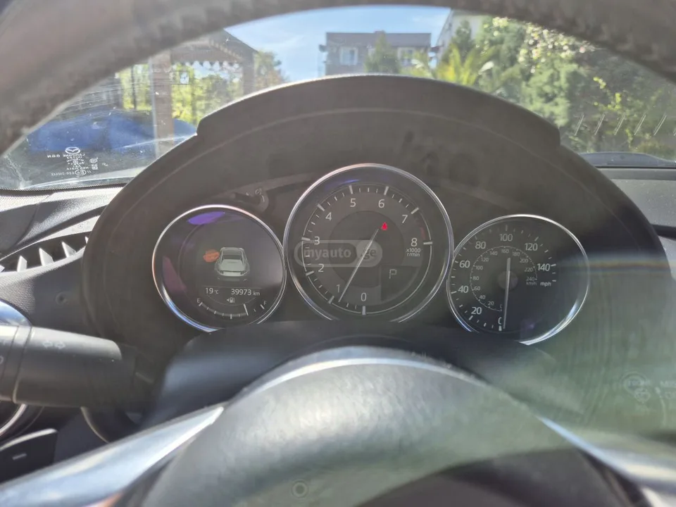 Mazda MX-5 2023 — миниатюра 3
