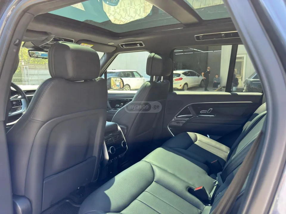 Land Rover Range Rover 2025 — миниатюра 5