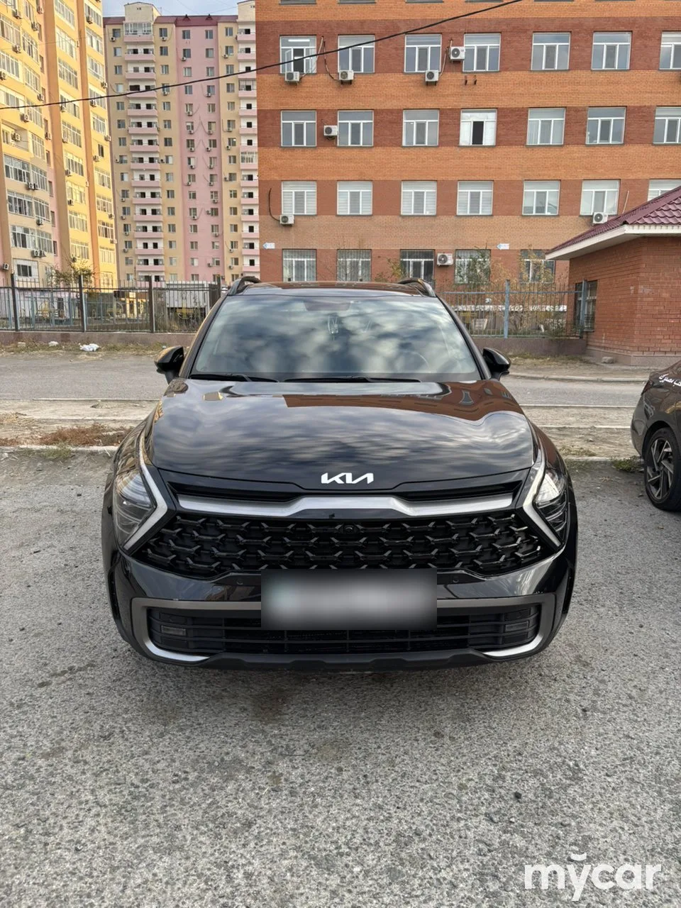 Kia Sportage 2023 — фото 1, купить с доставкой в Москву