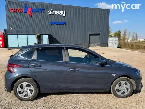 Hyundai i20 2023 купить в Москве