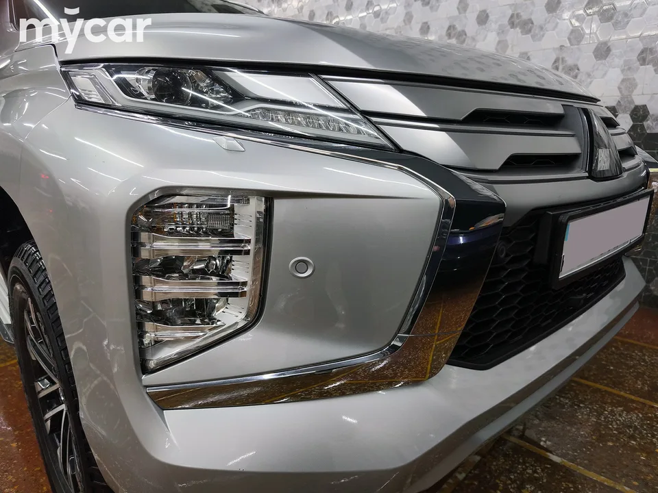 Mitsubishi Pajero Sport 2022 — фото 1, купить с доставкой в Москву