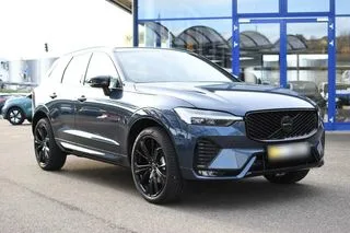 Volvo XC 60 B5 B AWD Plus Black Edition 2025 — фото 1, купить с доставкой в Москву