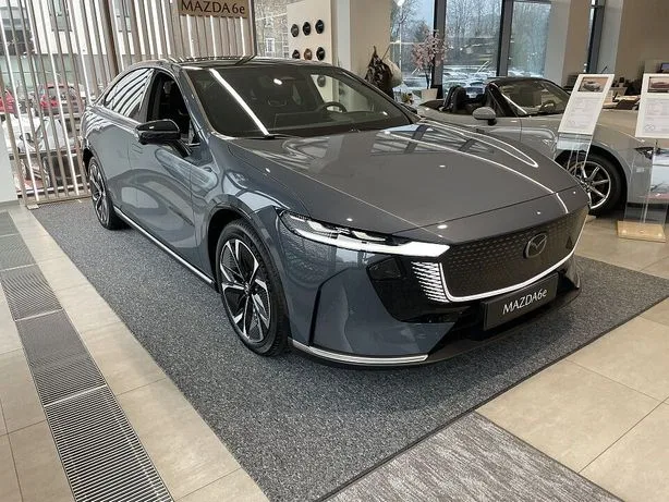 Mazda 6e 2025 — фото 1, купить с доставкой в Москву