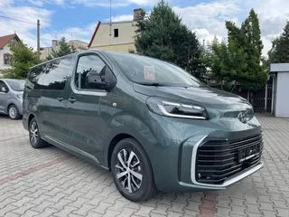 Toyota Proace Verso 2.2 D4-D Long Vip 2026 — фото 1, купить с доставкой в Москву