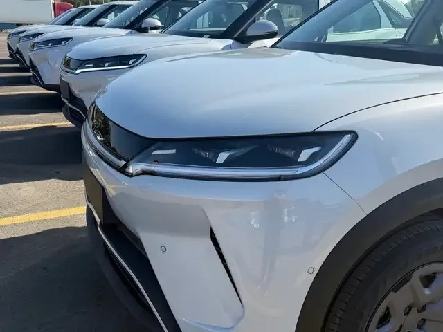 BYD Yuan Up 2025 — фото 1, купить с доставкой в Москву
