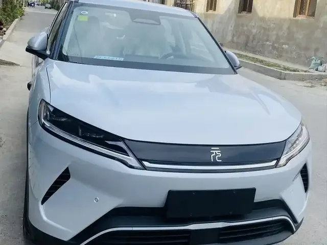 BYD Yuan Up 2025 — фото 1, купить с доставкой в Москву