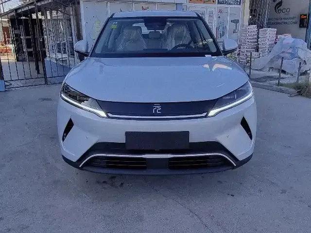 BYD Yuan Up 2025 — фото 1, купить с доставкой в Москву