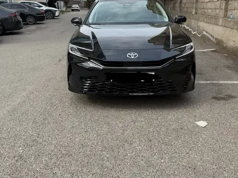 Toyota Camry 2025 купить в Москве