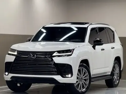 Lexus LX Series 2024 купить в Москве