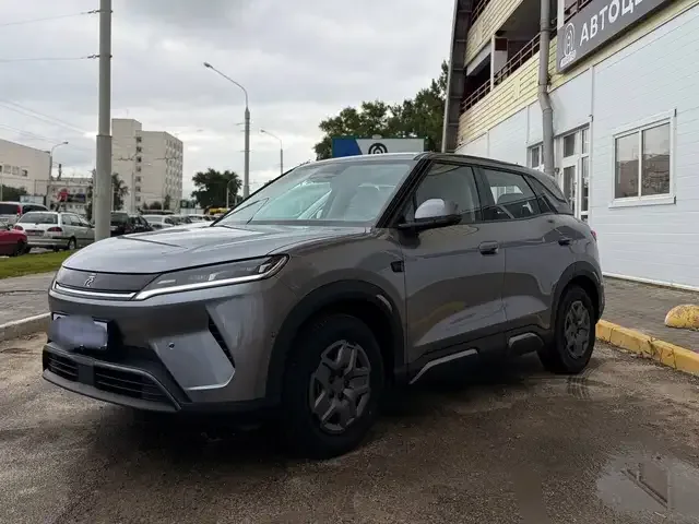 BYD Yuan Up 2025 — фото 1, купить с доставкой в Москву