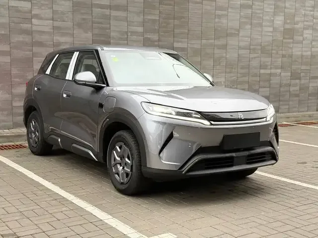 BYD Yuan Up 2025 — фото 1, купить с доставкой в Москву