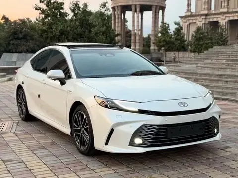 Toyota Camry 2026 купить в Москве