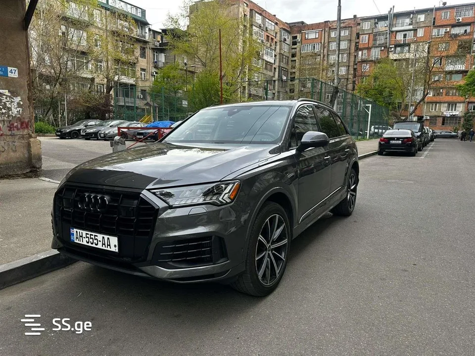 Audi Q7 2023 — фото 1, купить с доставкой в Москву