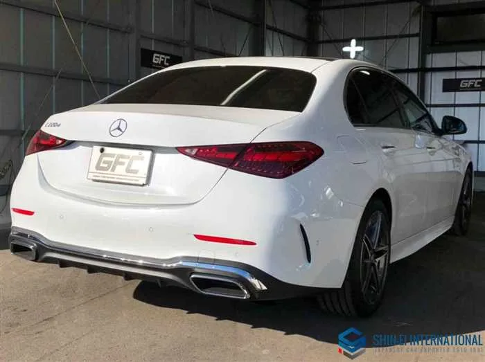 Mercedes-Benz C-Class C220d AvantGarde AMG Line/ISG/SR 2022 — миниатюра 2