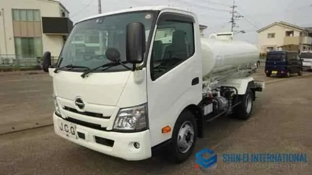 Hino Dutro 4000L WATER TUNKER 2022 — фото 1, купить с доставкой в Москву