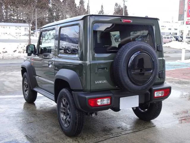 Suzuki Jimny Sierra 2023 — миниатюра 5