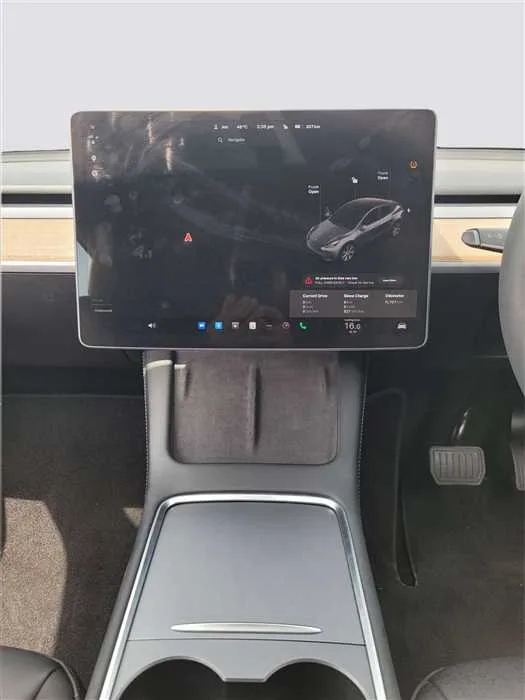 Tesla Motors Others 2022 — миниатюра 4