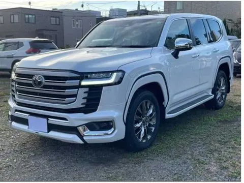 Toyota Land Cruiser 2024 купить в Москве