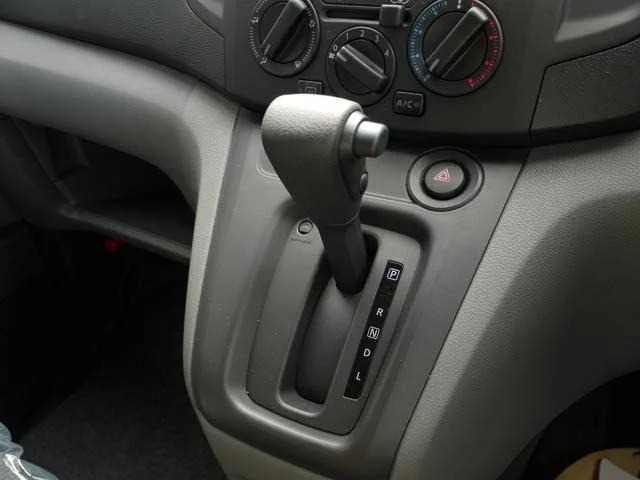 Nissan NV200 VANETTE 2024 — миниатюра 3
