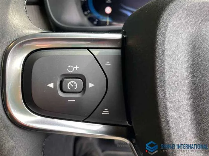 Volvo XC40 XC40 ultimate B4 AWD 4WD 2022 — миниатюра 4