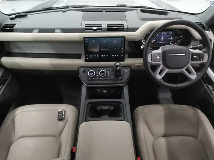 Land Rover Defender 130 2023 — миниатюра 5