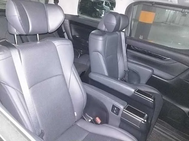 Toyota Alphard G 2022 — миниатюра 3