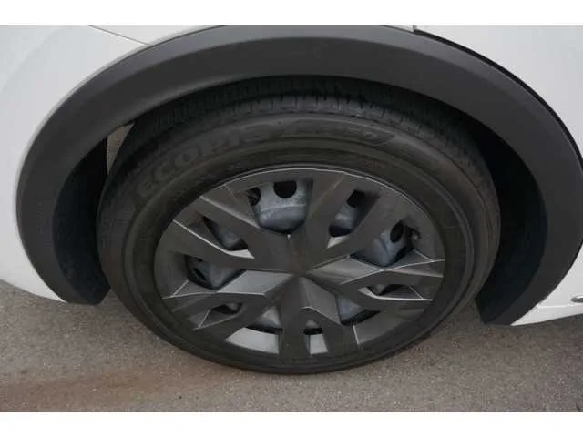 Toyota Prius 2023 — миниатюра 3