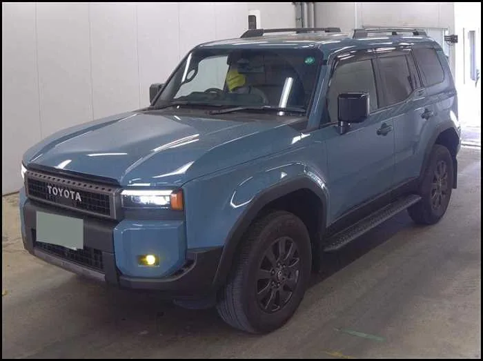 Toyota Land Cruiser 250 ZX DIESEL JBL 2024 — миниатюра 2