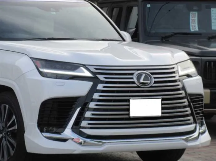Lexus LX Base grade 4WD 7seats sunroof 2023 — миниатюра 5