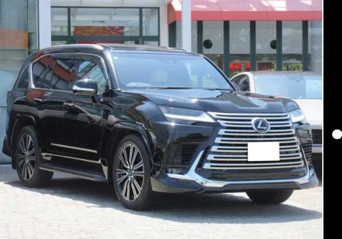 Lexus LX Base grade 4WD 7seats sunroof 2023 — миниатюра 4