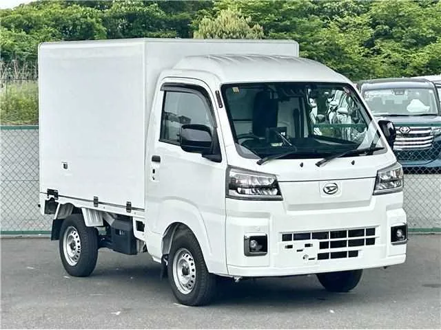 Daihatsu Hijet Truck FRP -7 2023 — фото 1, купить с доставкой в Москву