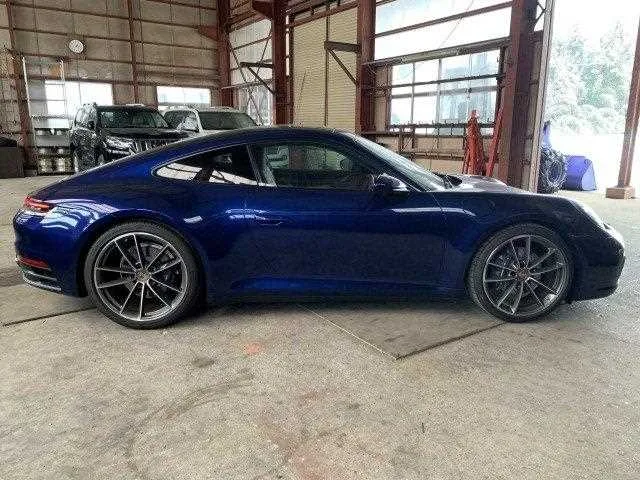 Porsche 911 2022 — миниатюра 4