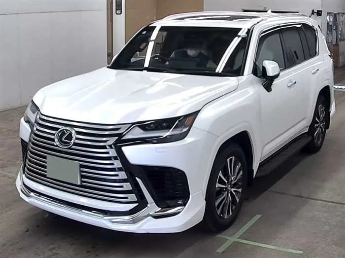 Lexus LX LX600 MODELISTA REAR ENTERTAINMENT MARK LEVINSON 2023 — миниатюра 2