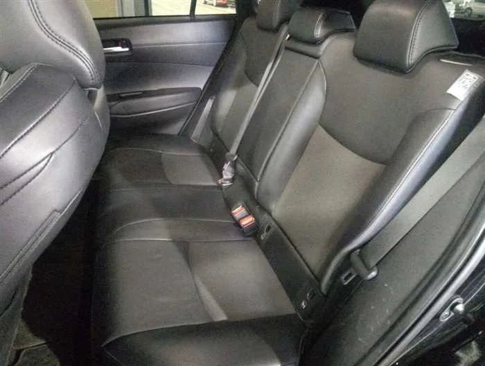 Toyota CorollaCross HV HYBRID Z 2023 — миниатюра 3