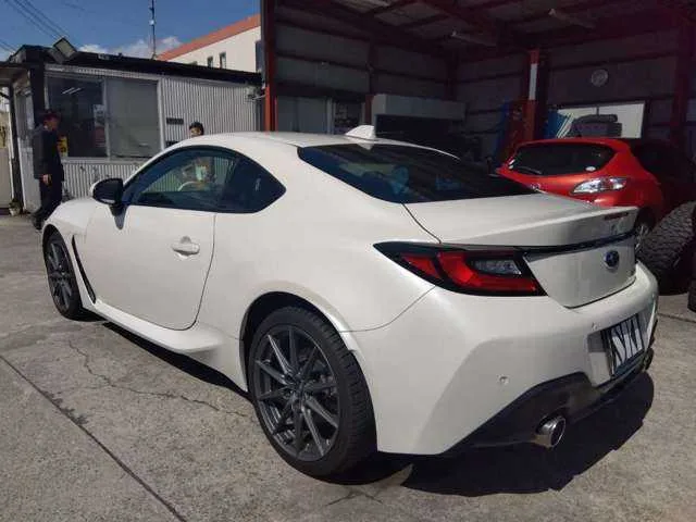 Subaru BRZ 2022 — миниатюра 3