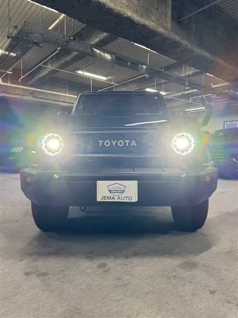 Toyota Landcruiser 70 2024 купить в Москве