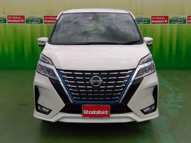 Nissan Serena 2022 — миниатюра 2