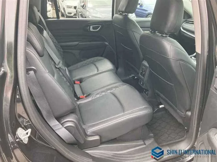 Jeep Commander Limited 4WD 2023 — миниатюра 3