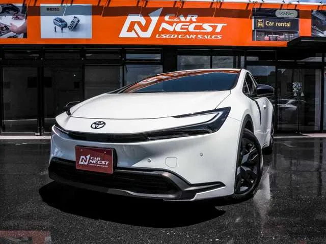 Toyota Prius 2023 — фото 1, купить с доставкой в Москву