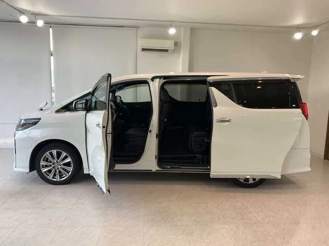 Toyota Alphard G 2022 — миниатюра 2