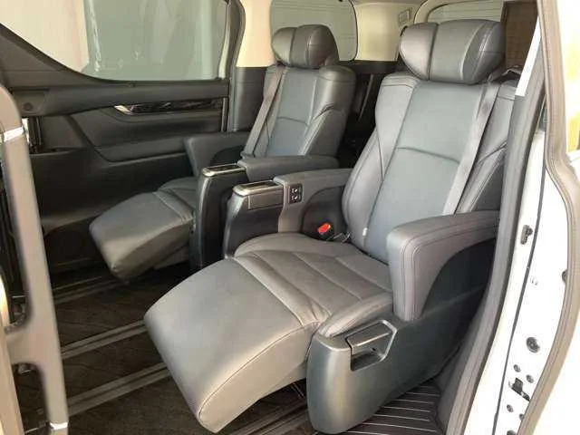 Toyota Alphard G 2022 — миниатюра 2