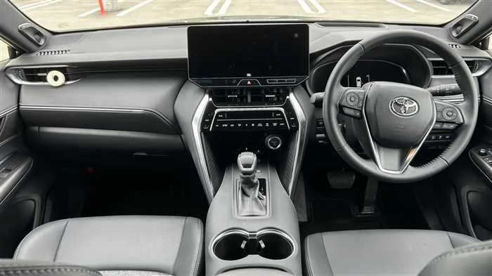 Toyota Harrier Hybrid Z 2024 — миниатюра 5