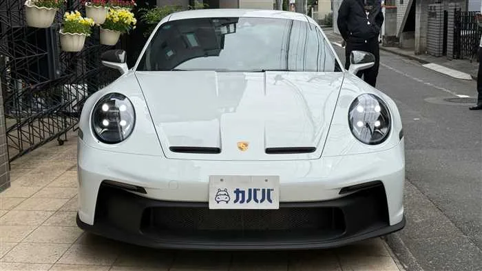 Porsche 911 GT3 2022 — миниатюра 2