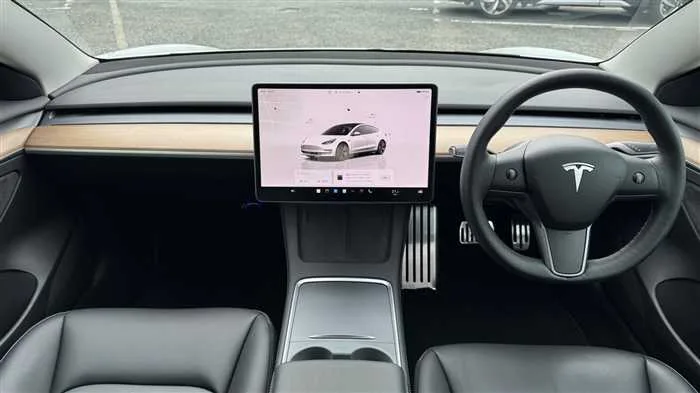 Tesla Motors Others RWD 2022 — миниатюра 5