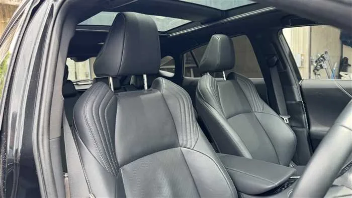 Toyota Harrier Hybrid Z 2023 — миниатюра 3
