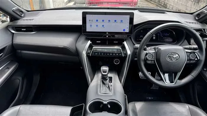 Toyota Harrier Hybrid Z 2023 — миниатюра 5