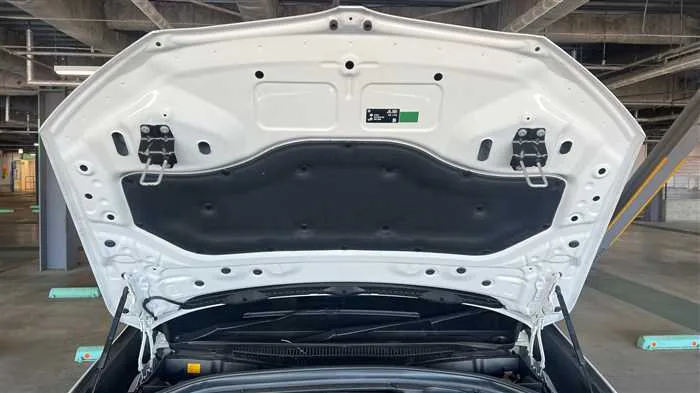 BMW X1 xDrive 18d x 2022 — миниатюра 4
